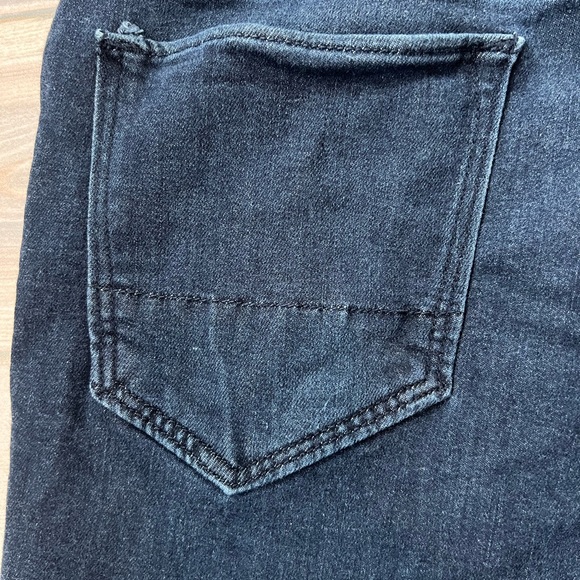 Banana Republic Men's Navy Slim Jeans - Picture 4 of 6